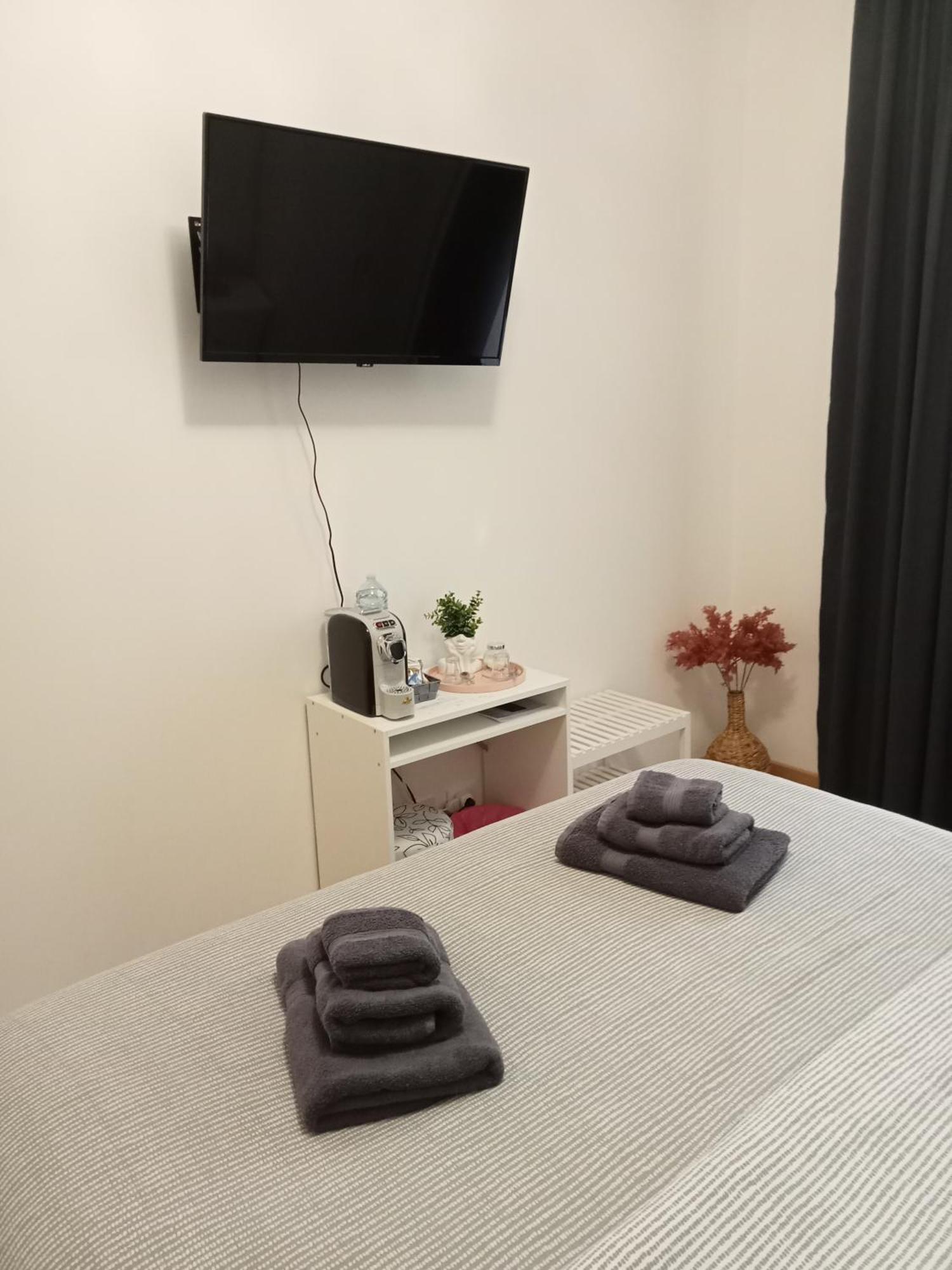 Fenix Rooms Trieste Exterior photo